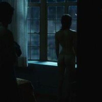 Jessica Biel Naked in The Dark Waiting For Him in Powder Blue
