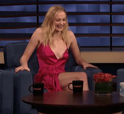 Sophie Turner is so Sexy in This Dress